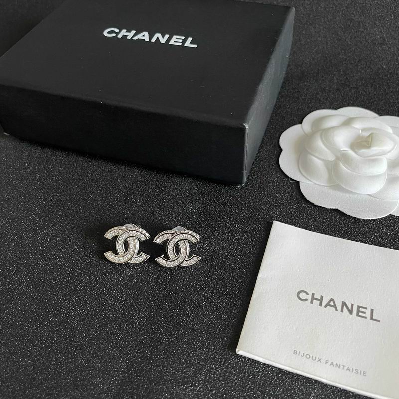 Chanel Earring 03yxs741